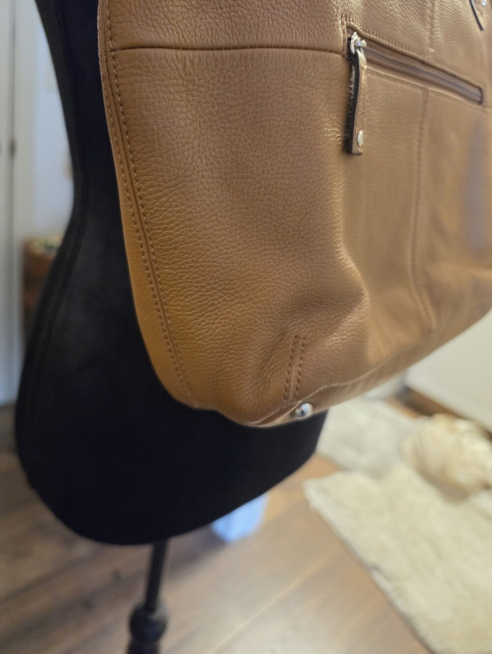 Genuine Leather Tignanello Tote Bag in Warm Tan - Classic Women's Shoulder Bag - Picture 8 of 9